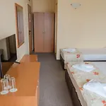 فندق Eva رافدا