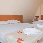 Eva فندق رافدا