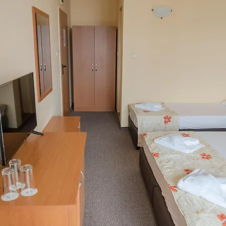 Hotel Eva Rawda