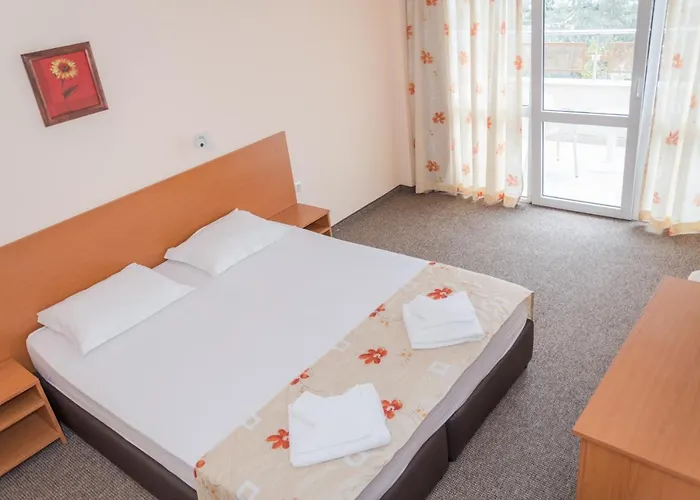 Hotel Hotel Eva Ravda